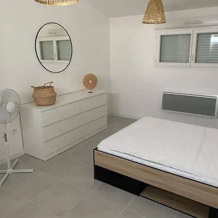 Holiday home Charmante Petite Maison De Proche Ocean !